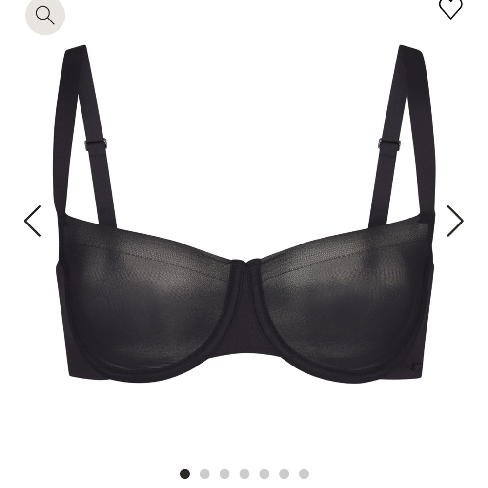 Skims No-Show Unlined Balconette Bra